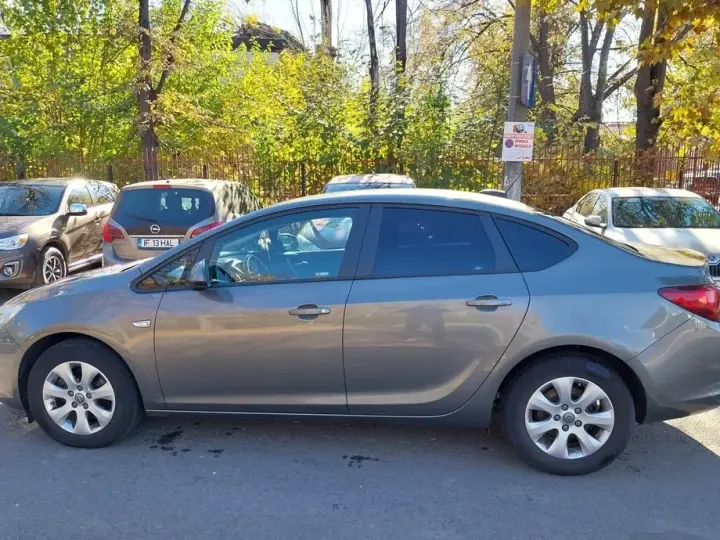 Opel Astra J 1.6 CDTI ECOTEC ECOFlex Start/Stop Enjoy