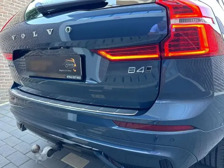 Volvo XC 60 II B4 MHEV AT8 AWD R-Design