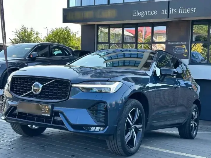 Volvo XC 60 II B4 MHEV AT8 AWD R-Design