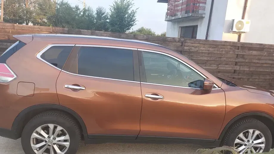Nissan X-Trail III [2014 - Prezent[ 1.6L dCI Start/Stop 4x4-i Acenta — imagine 3