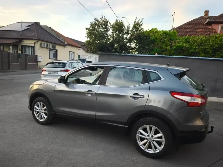Nissan Qashqai II 1.2 DIG-T TEKNA