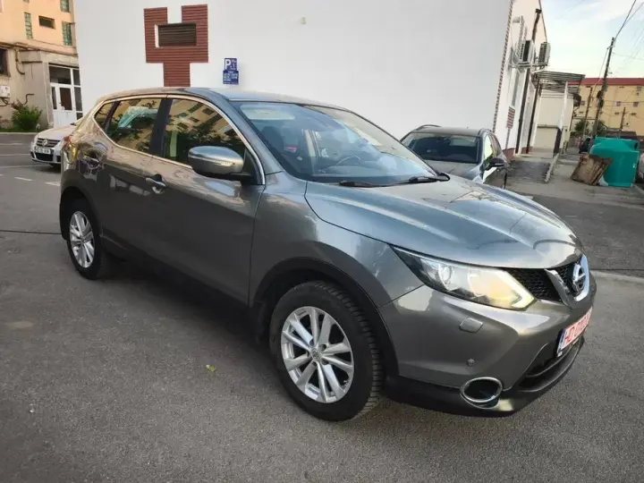 Nissan Qashqai II 1.2 DIG-T TEKNA