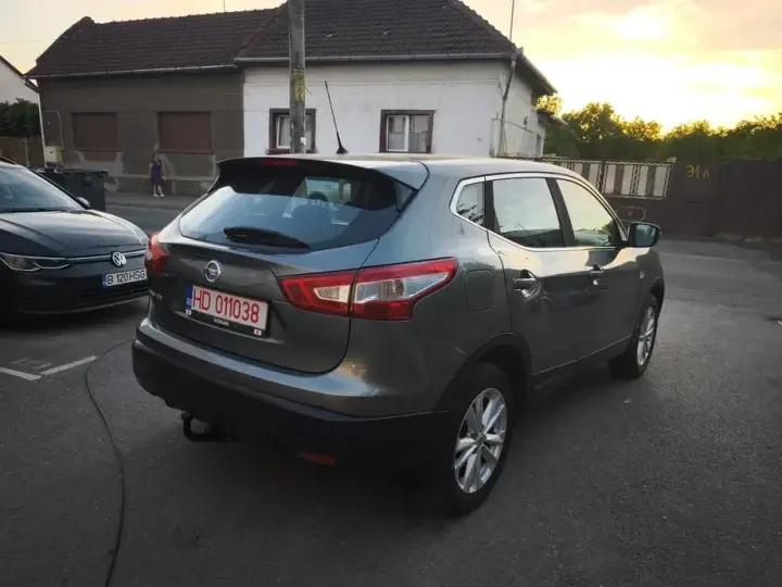 Nissan Qashqai II 1.2 DIG-T TEKNA