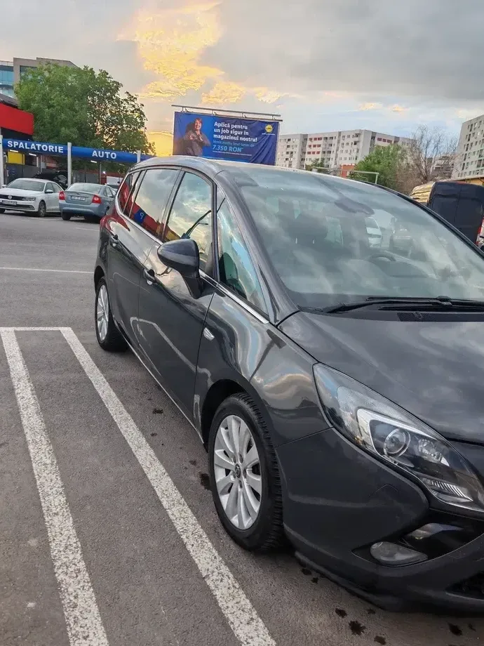 Opel Zafira C [2011 - Prezent Tourer 2.0 CDTI Automatik Style — imagine 3