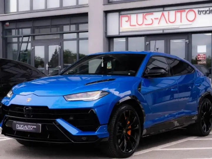 Lamborghini URUS