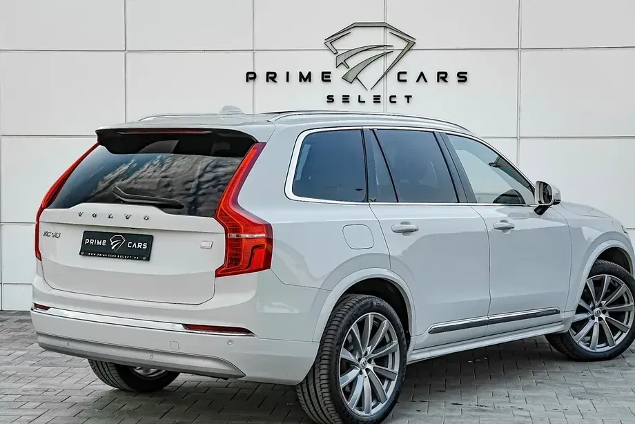 Volvo XC 90 Recharge T8 eAWD Inscription — imagine 2