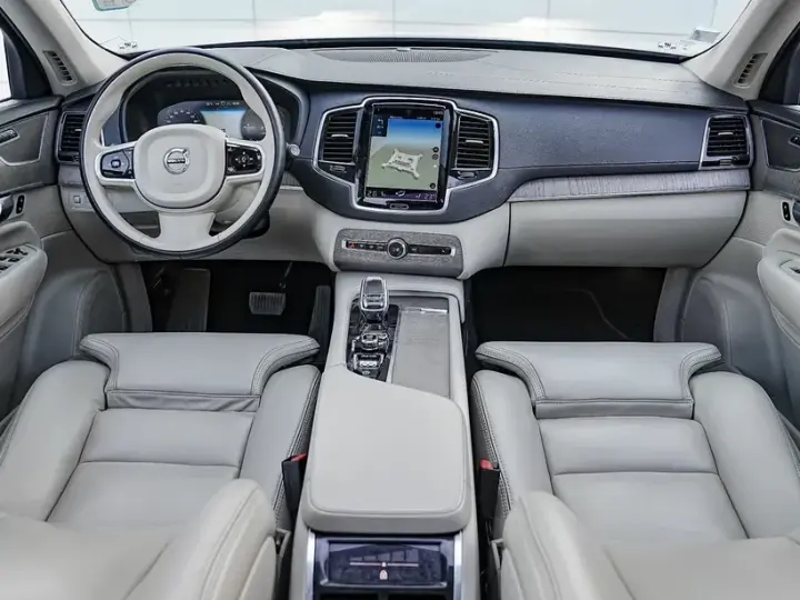 Volvo XC 90 Recharge T8 eAWD Inscription