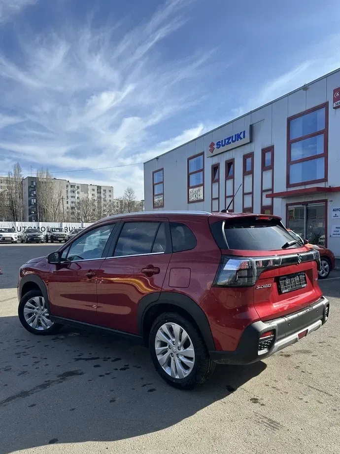 Suzuki S-Cross — imagine 3
