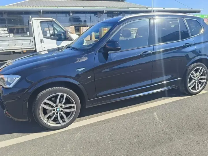 BMW X3 F25