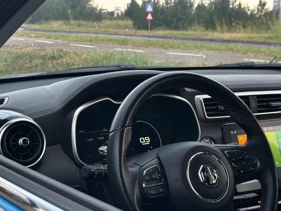MG ZS — imagine 4