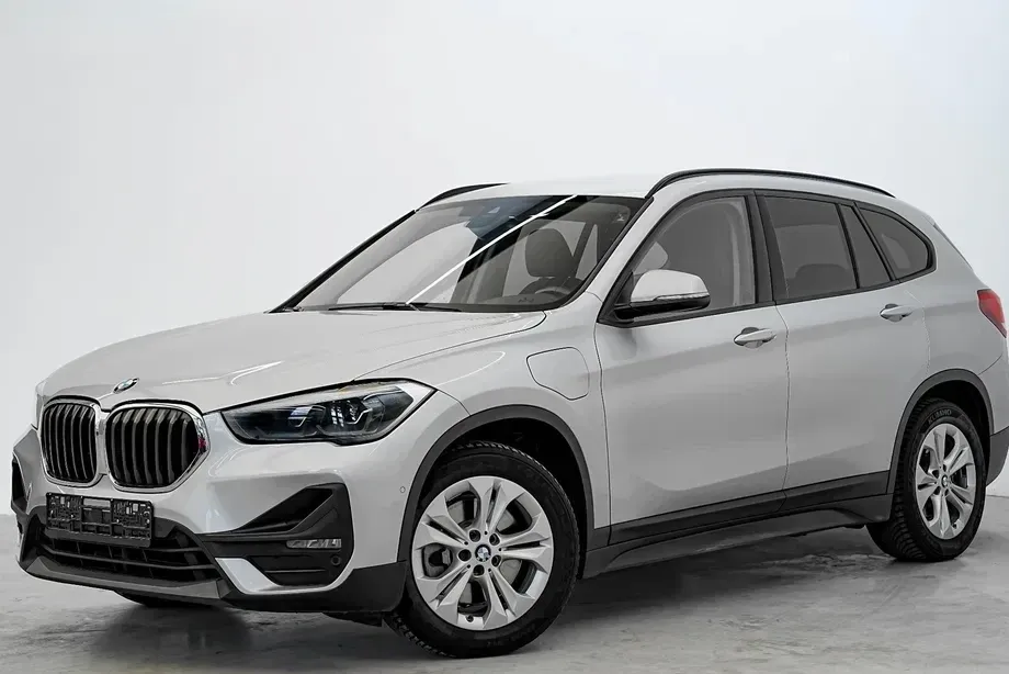 BMW X1 xDrive25e Advantage — imagine 2