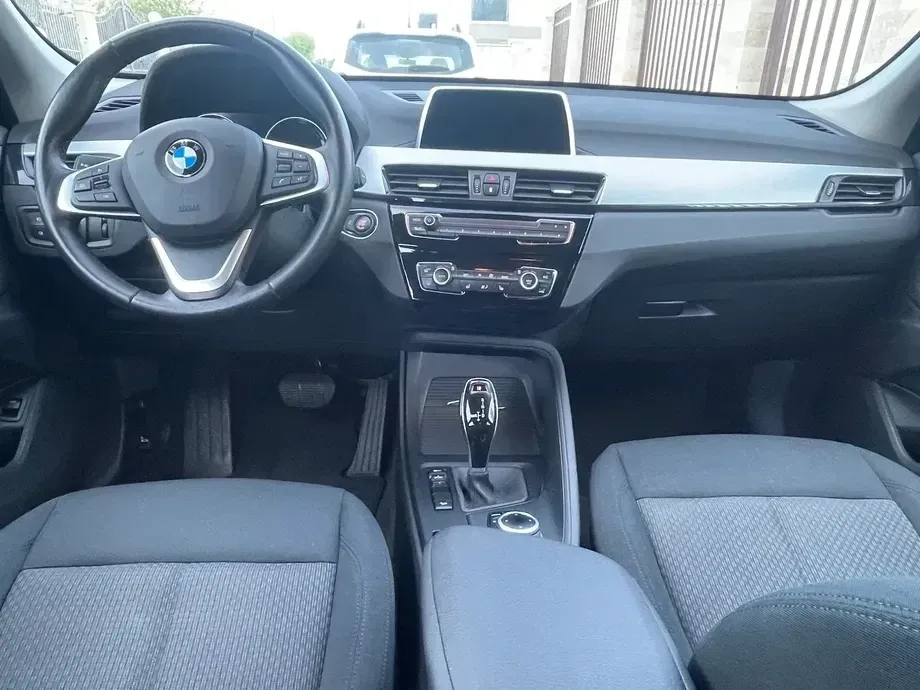 BMW X1 F48 — imagine 4