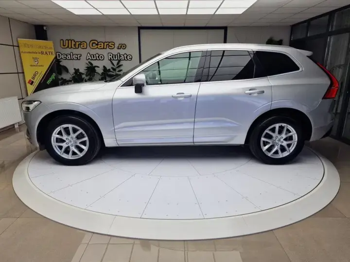 Volvo XC 60 II D4 Momentum