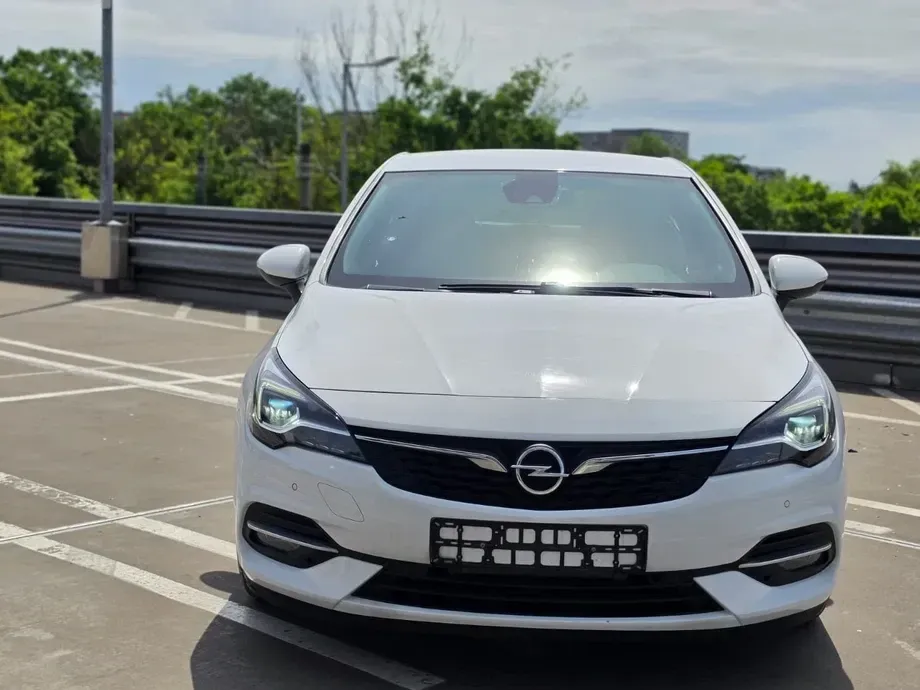 Opel Astra K 1.5 Start/Stop Elegance — imagine 4