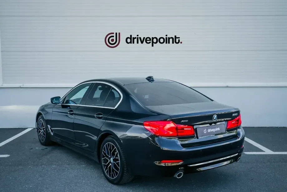 BMW Seria 5 G30/G31 530i xDrive AT — imagine 3
