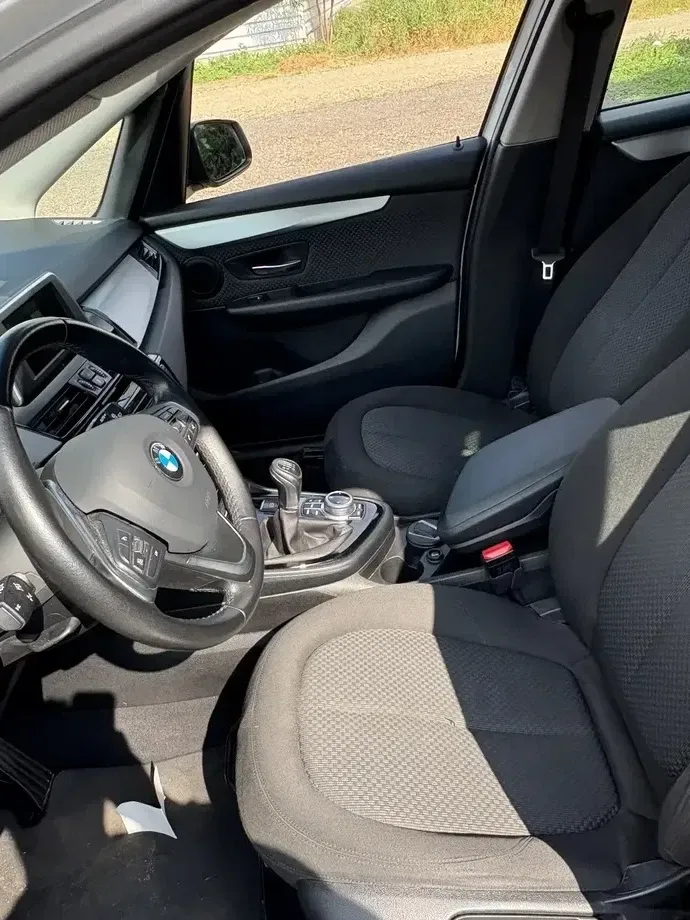 BMW Seria 2 218i M Sport — imagine 6