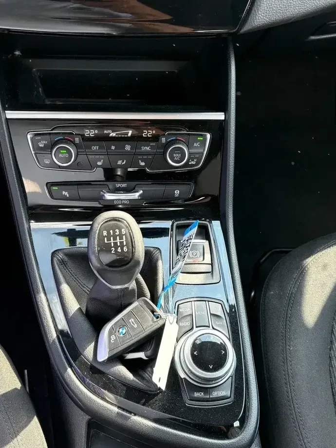 BMW Seria 2 218i M Sport — imagine 5