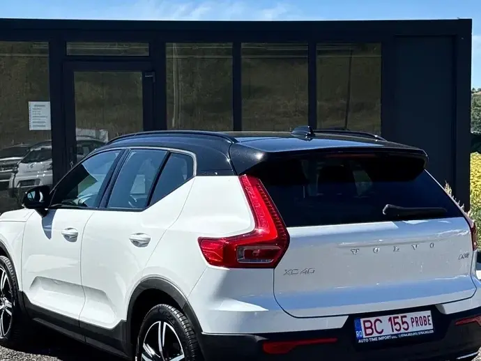 Volvo XC 40 D3 AWD R-Design
