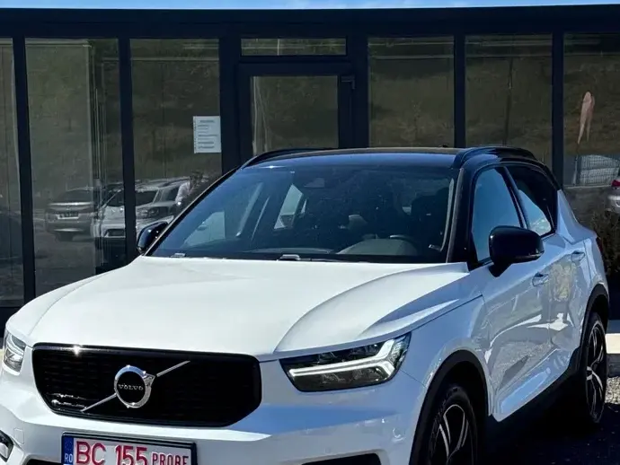 Volvo XC 40 D3 AWD R-Design