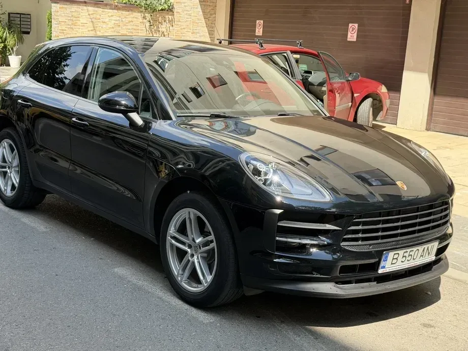 Porsche Macan Standard — imagine 2