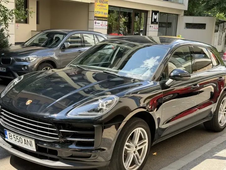 Porsche Macan Standard