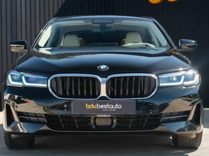 BMW Seria 5 G30/G31 520d xDrive Aut. Luxury Line