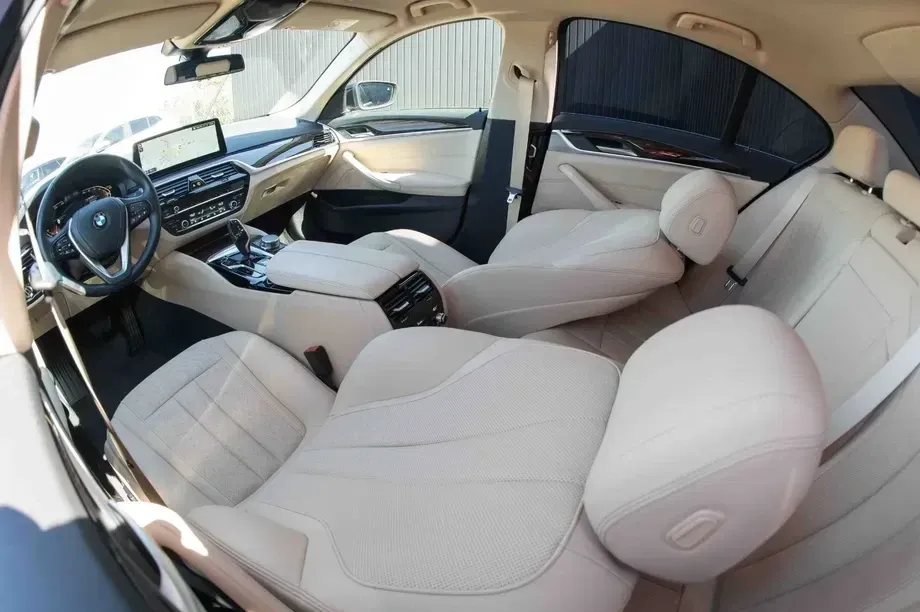 BMW Seria 5 G30/G31 520d xDrive Aut. Luxury Line — imagine 5