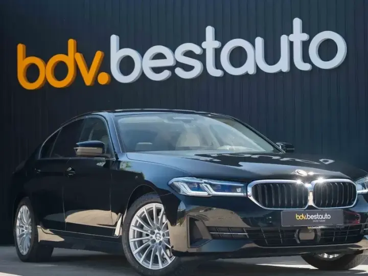 BMW Seria 5 G30/G31 520d xDrive Aut. Luxury Line