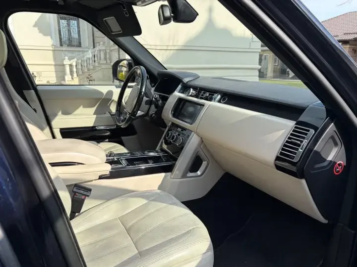 Land Rover Range Rover Vogue