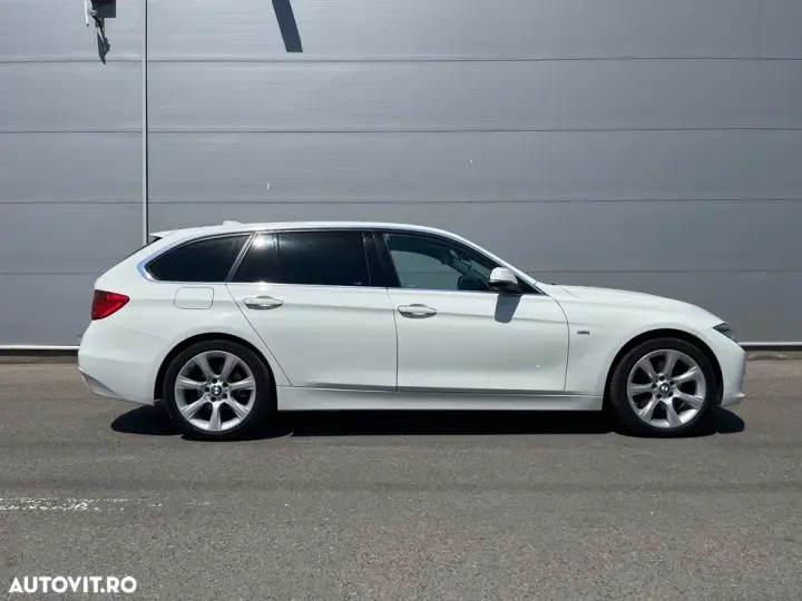BMW Seria 3 F30/F31/F34 [2011 - 2019] 328i xDrive