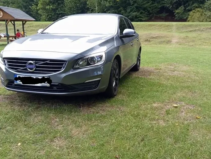 Volvo V60 D3
