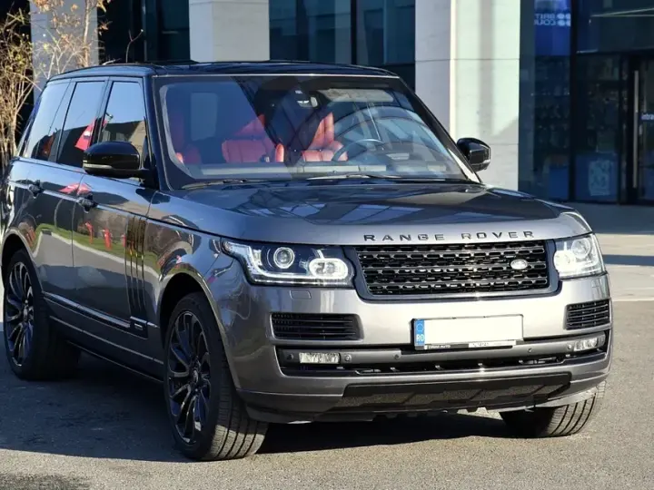 Land Rover Range Rover IV 3.0 I SDV6 HEV Autobiography Black