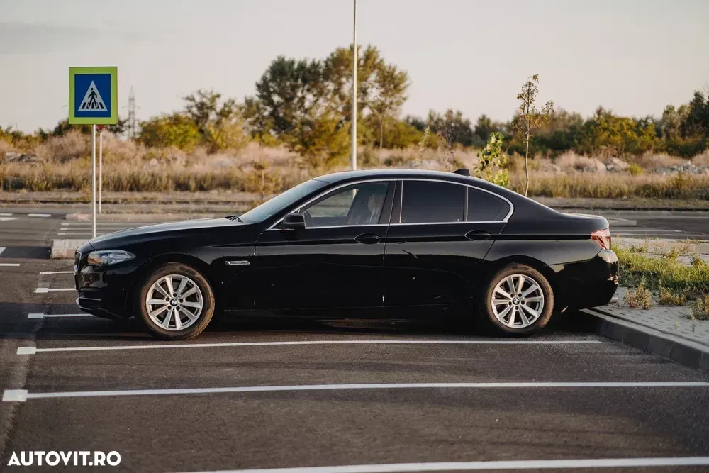 BMW Seria 5 F10/F11/F07 [2010 - 2017] — imagine 3