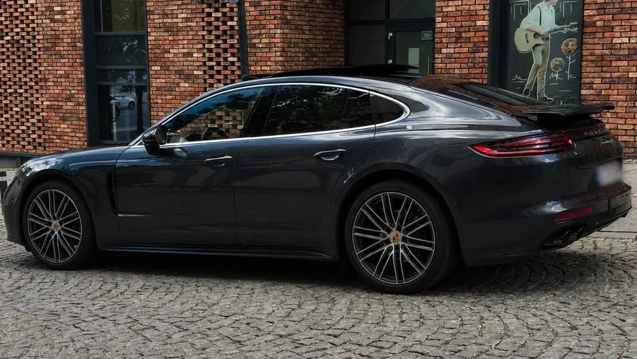 Porsche Panamera 4S — imagine 4