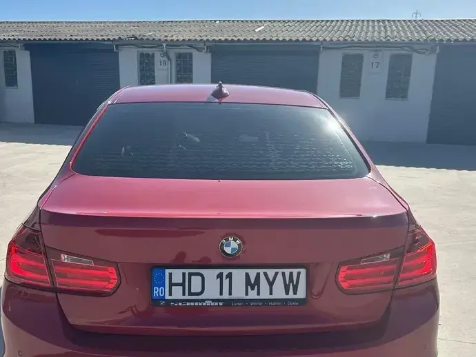 BMW Seria 3 F30/F31/F34 316i Sport Line