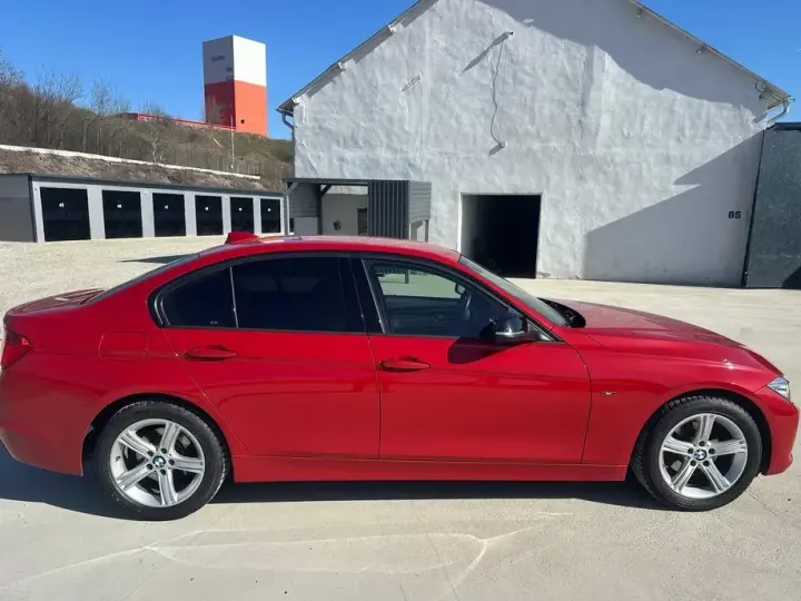 BMW Seria 3 F30/F31/F34 316i Sport Line