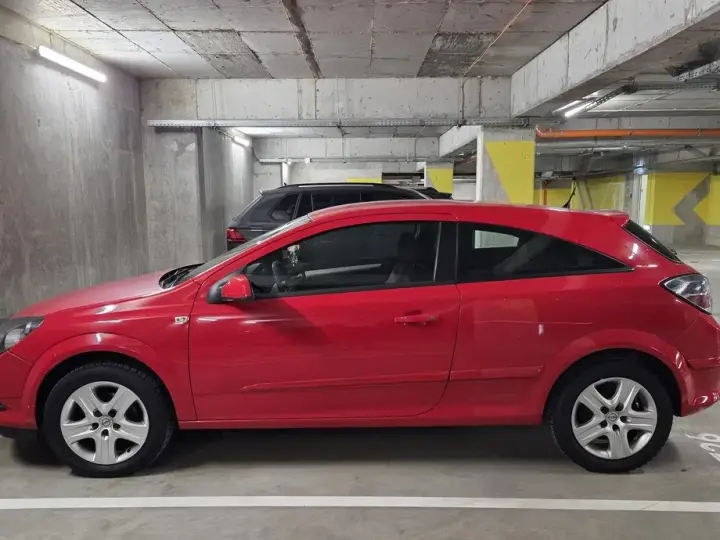 Opel Astra H 1.4i Enjoy