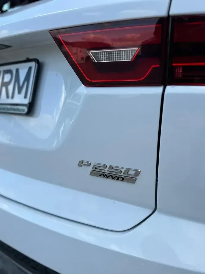 Jaguar E-Pace — imagine 4