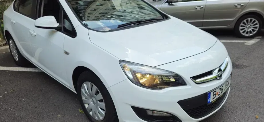 Opel Astra J 1.4 ECOTEC Turbo Start/Stop Enjoy — imagine 5