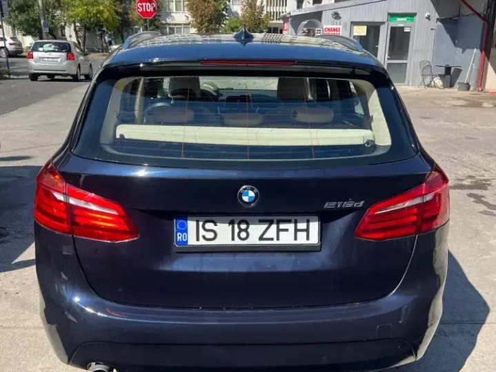 BMW Seria 2 216d Aut. Luxury Line