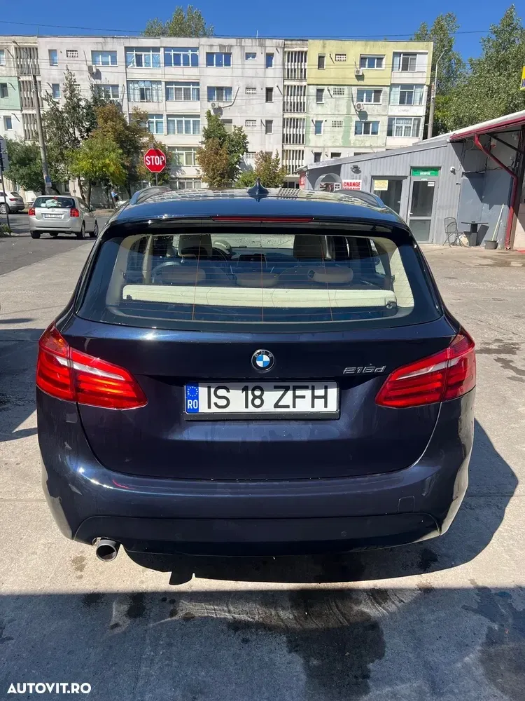 BMW Seria 2 216d Aut. Luxury Line — imagine 4