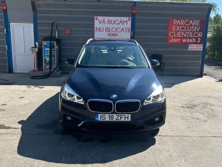 BMW Seria 2 216d Aut. Luxury Line