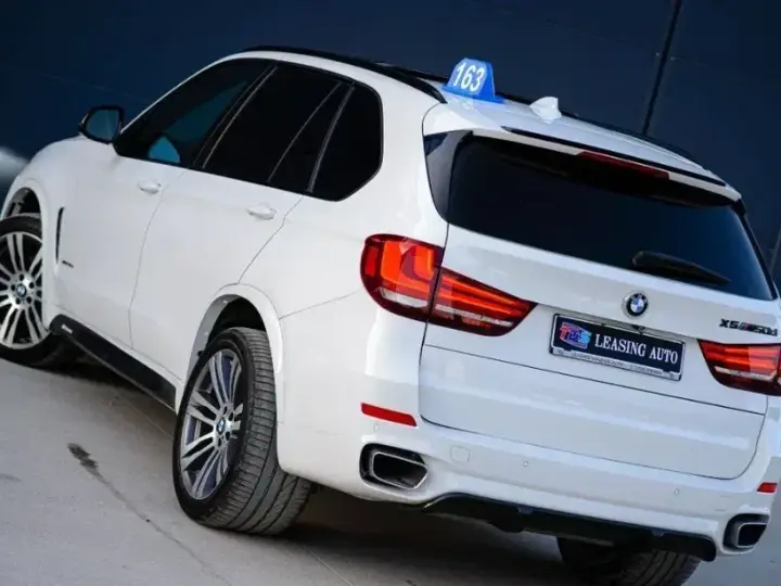 BMW X5 F15 xDrive30d Sport-Aut.