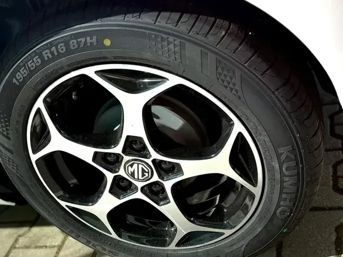 MG MG3 1.5 GSL 5MT Excite