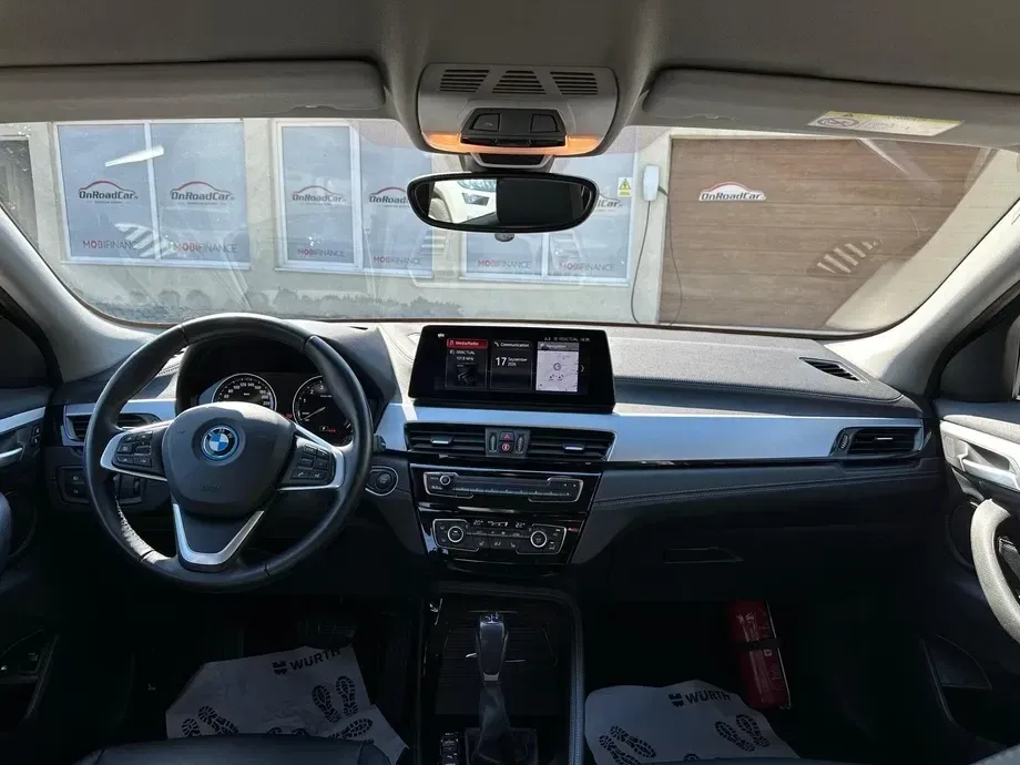 BMW X2 xDrive25e AT PHEV — imagine 5