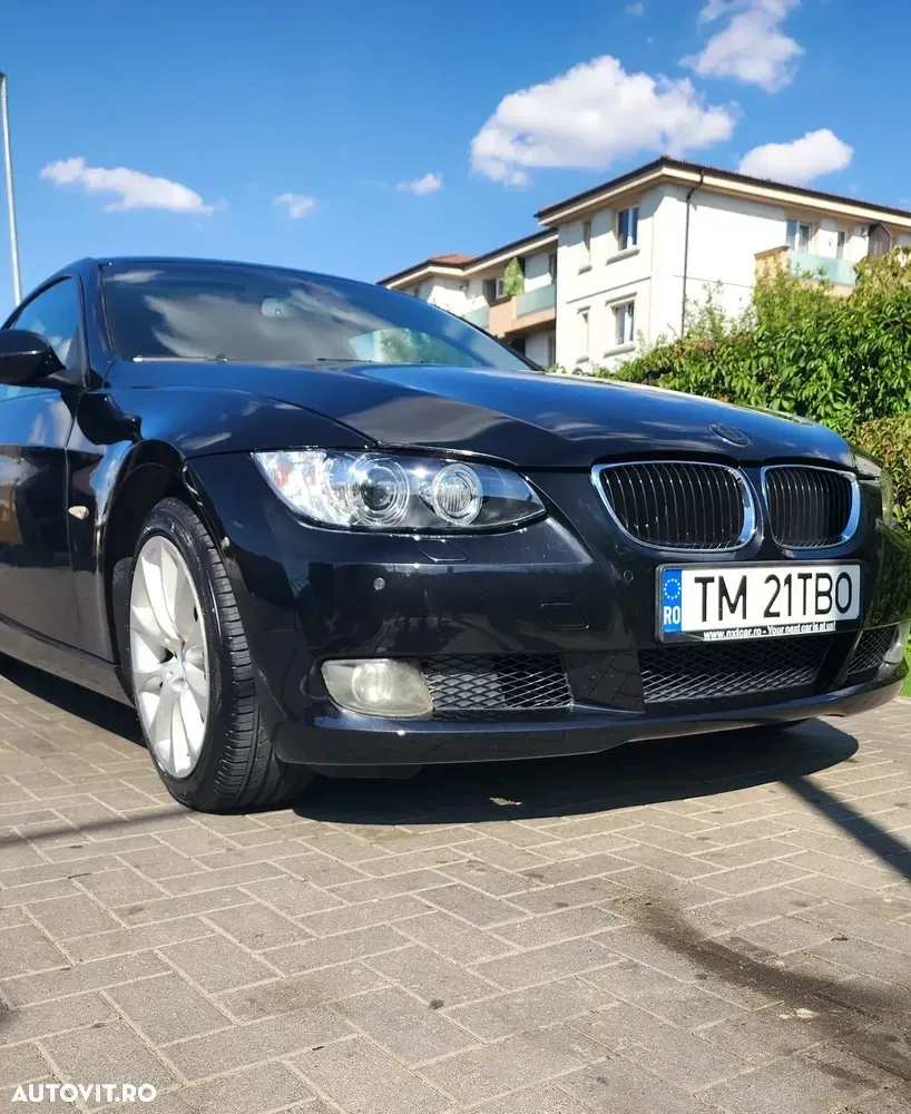 BMW Seria 3 E90/E91/E92/E93 [2005 - 2013] — imagine 2