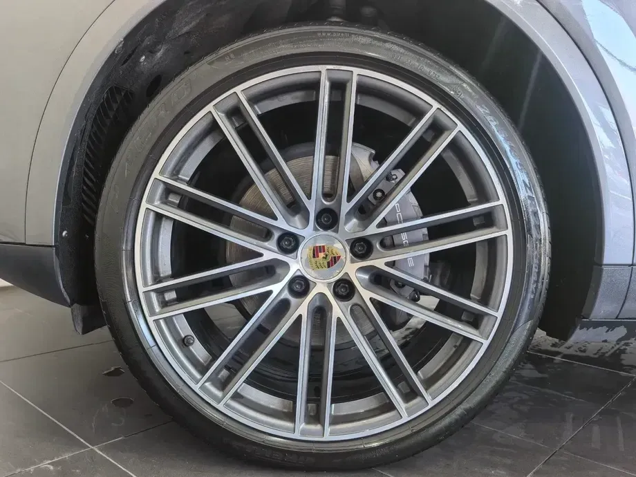 Porsche Cayenne Coupe — imagine 6