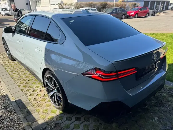 BMW Seria 5 G60/G61 520d xDrive AT MHEV