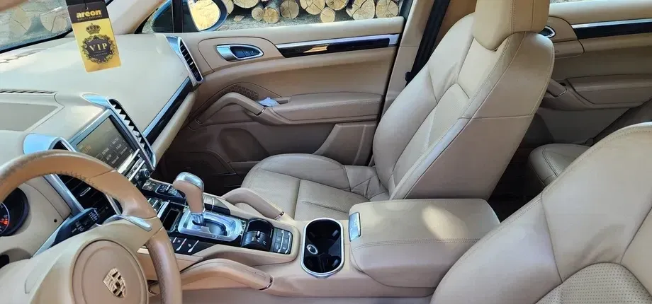Porsche Cayenne — imagine 6
