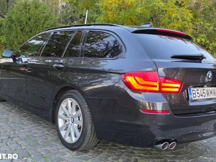 BMW Seria 5 F10/F11/F07 [2010 - 2017] 520d